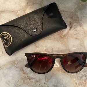 RayBan Erika Classic - BRAND NEW